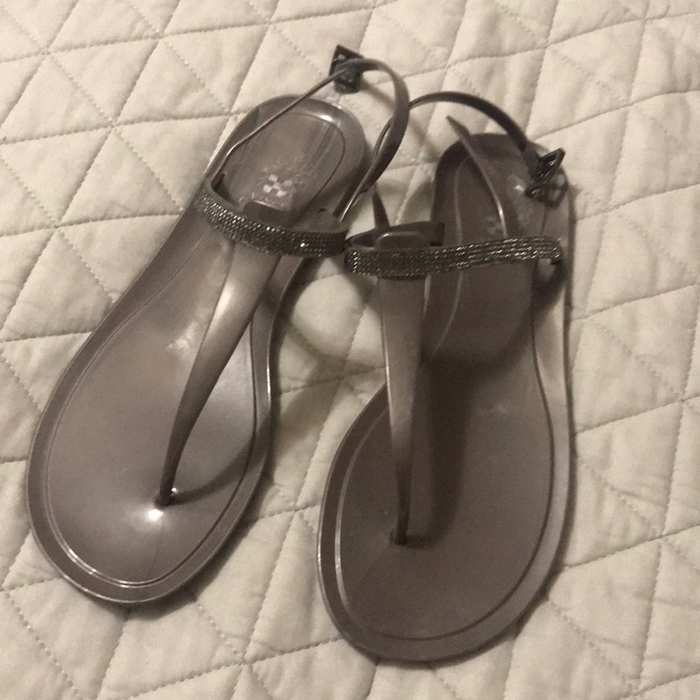 NWOT Vince Camuto Jelly Sandal